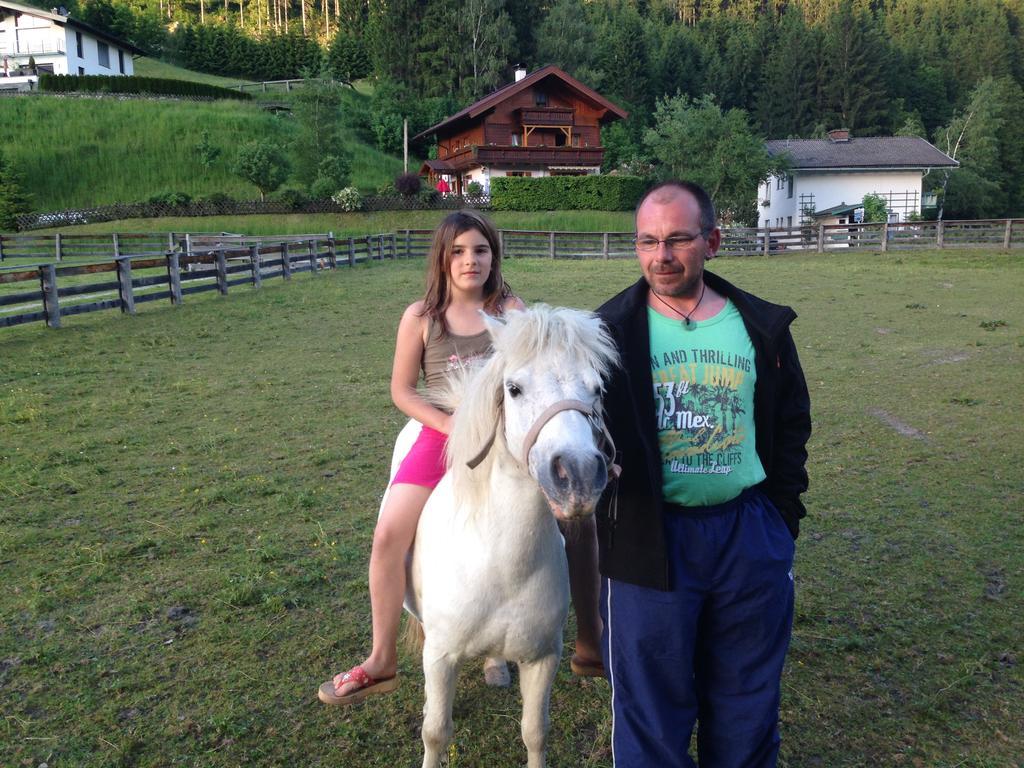 Hotel Hammerwirt - Forellenhof Untertauern Eksteriør billede
